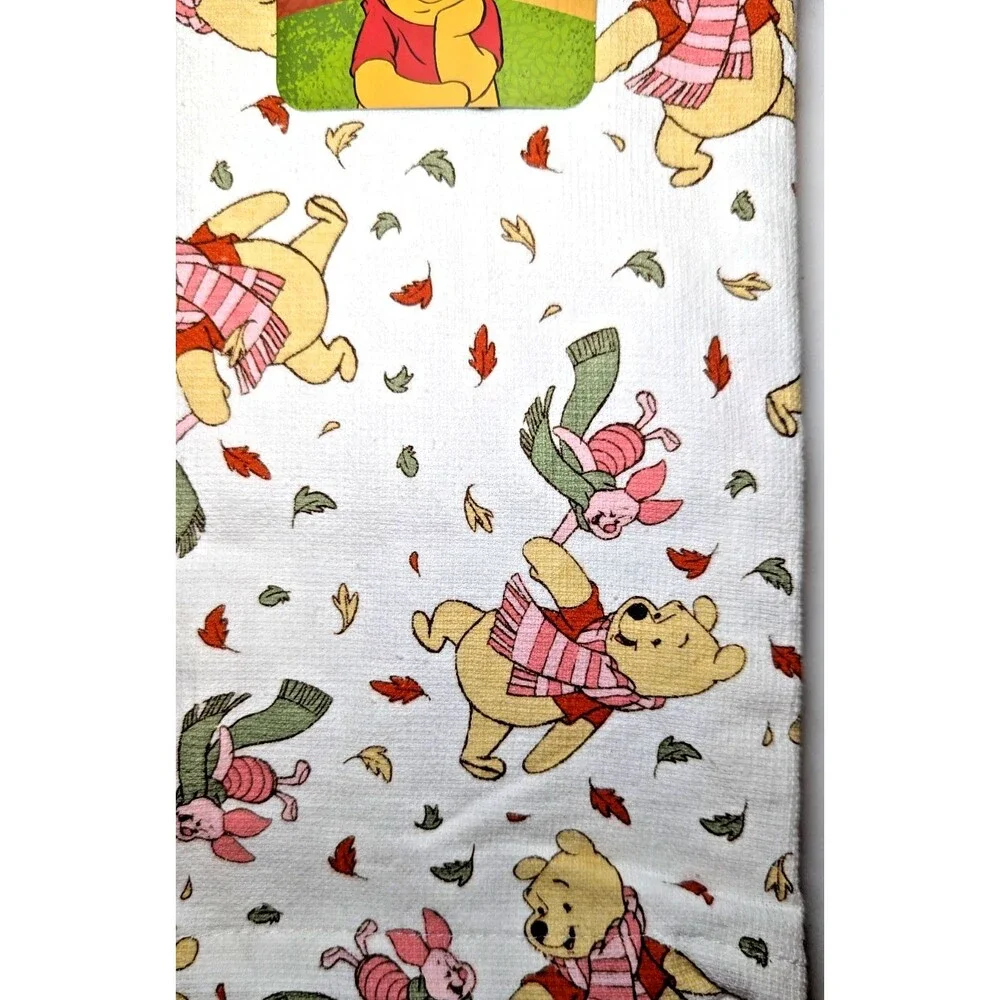 Disney Winnie The Pooh and Piglet Kitchen Towels Autumn Leaves 2-pc Holiday NEW